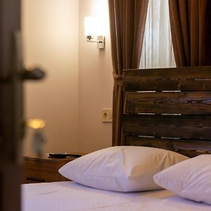 Camera standard con letto king size